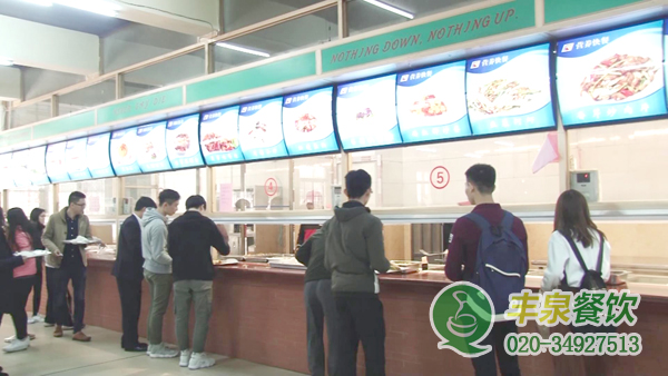 開學季，加強學校食堂與學生用餐衛生的管理